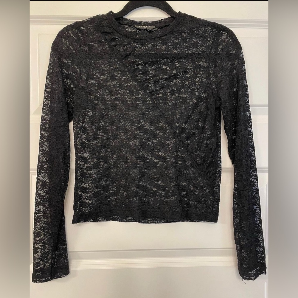 Storia sheer lace top